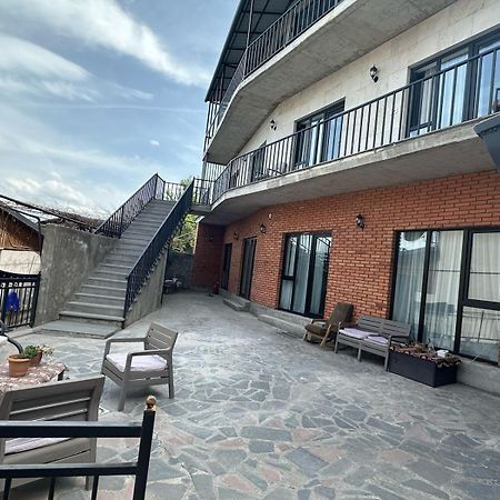 Hotel Terrace Rabath Ахалціхе Екстер'єр фото